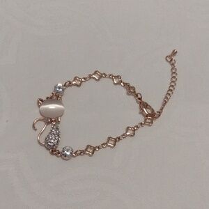 Women’s Rose Gold Swan Charm Bracelet with Crystals 8in Adjustable